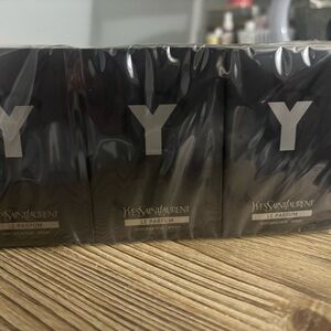 12 vials of Yves Saint Laurent Myself